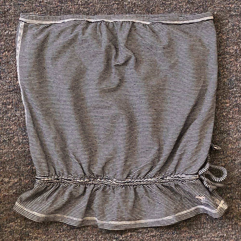 Abercrombie and Fitch Tube Flowy Top. Size Small